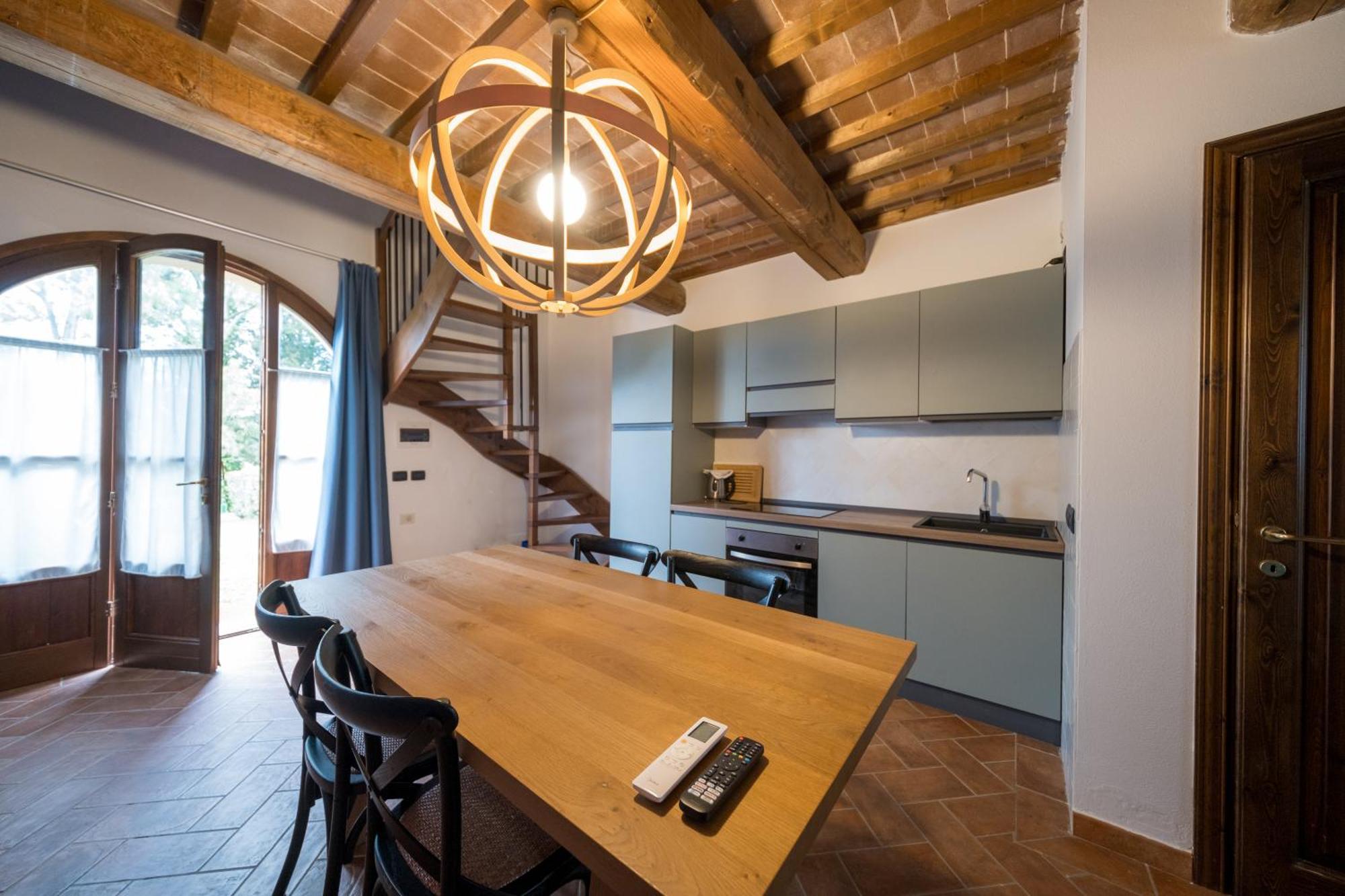 San Ruffino Apartments Lari 外观 照片