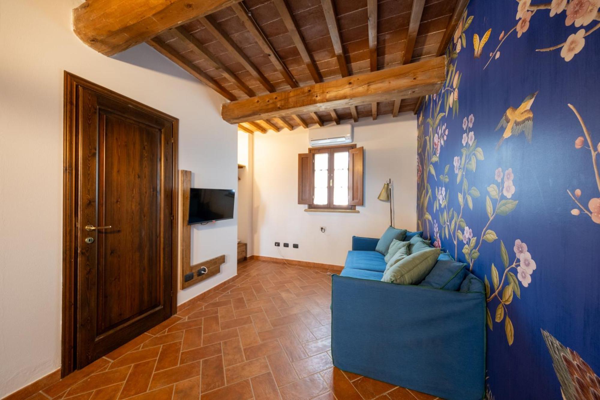 San Ruffino Apartments Lari 外观 照片