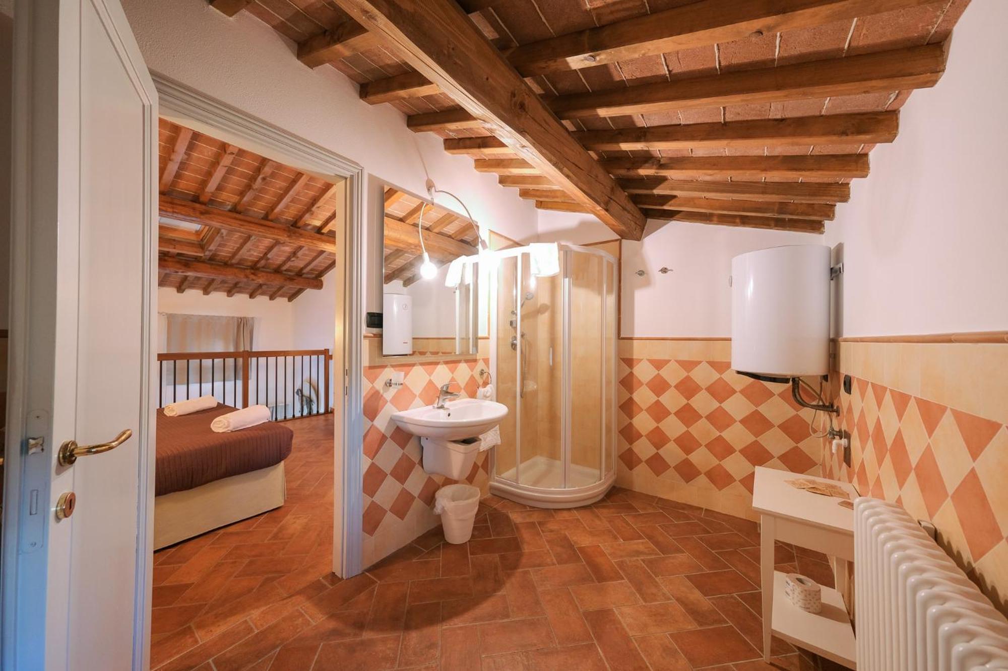 San Ruffino Apartments Lari 外观 照片