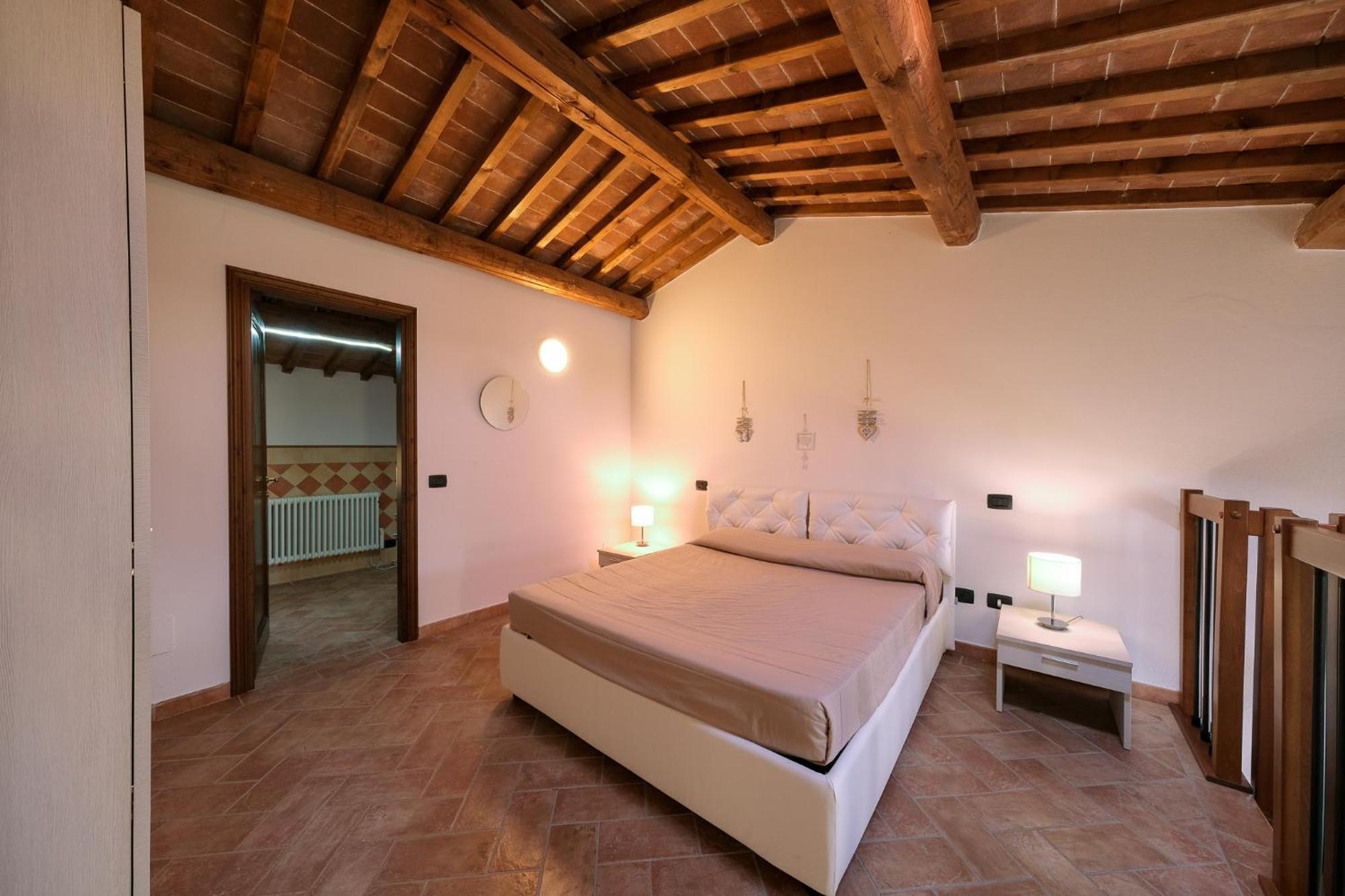 San Ruffino Apartments Lari 外观 照片